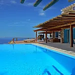 Villa M11 - Seaview - Luxury With Pools & Views *