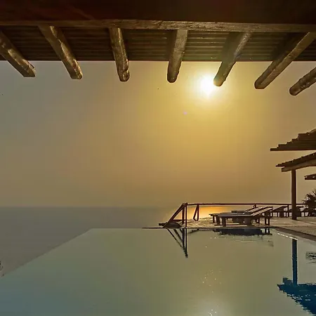 M11 - Seaview - Luxury With Pools & Views ヴィラ