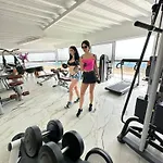 M11 - Seaview - Luxury With Pools & Views 帕诺尔莫斯米科诺斯