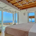 M11 - Seaview - Luxury With Pools & Views 别墅