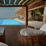M11 - Seaview - Luxury With Pools & Views 别墅 帕诺尔莫斯米科诺斯