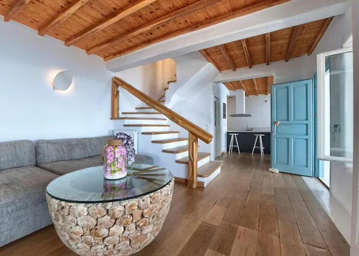 Villa M11 - Seaview - Luxury With Pools & Views *