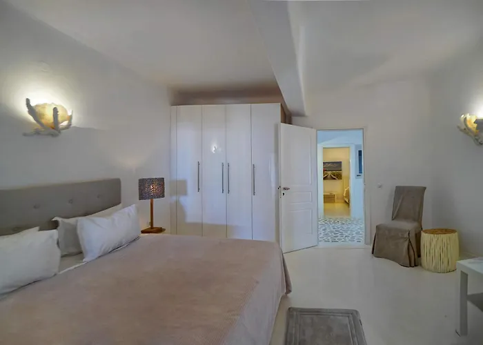 M11 - Seaview - Luxury With Pools & Views 别墅 *