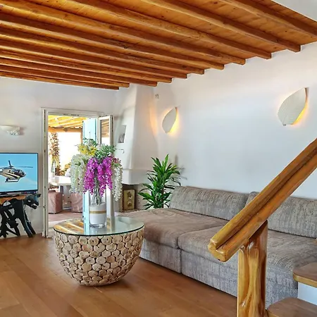 M11 - Seaview - Luxury With Pools & Views Villa