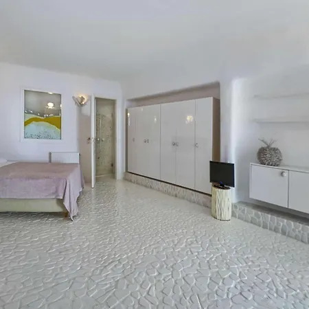 M11 - Seaview - Luxury With Pools & Views Панормос-Миконос